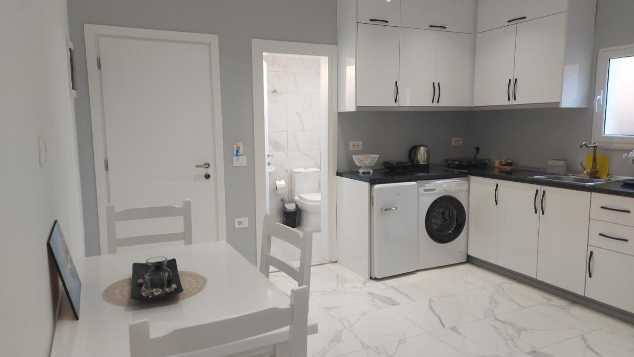Beni 'S Apartments Sarandë 외부 사진